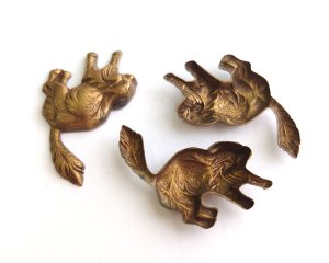 画像4: ヴィンテージ/ブラススタンピング/猫？(1個)