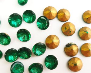 画像2: ヴィンテージ/ドイツ/CONCAVE SPIRAL/エメラルド/48ss(1個)