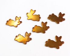 画像1: ヴィンテージ/ブラスコネクター/うさぎ(1個) (1)