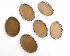 画像1: ブラス皿レース/25×18mm用/オーバル(1個) (1)