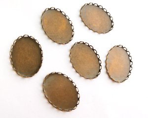 画像1: ブラス皿レース/25×18mm用/オーバル(1個)