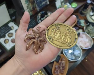 画像3: ヴィンテージ/ブラススタンピング/ユリの花(1個)