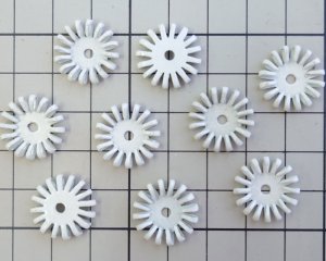 画像2: ヴィンテージ/メタル/フラワーパーツ/ホワイト（1個）