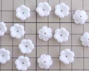 画像2: ヴィンテージ/プラスチック/ホワイトフラワー(2個)
