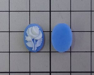 画像2: ns319ヴィンテージ/ドイツ/プラスチックカメオ/薔薇/ベビーブルー/約14×10mm/(1個)