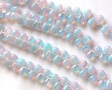 画像1: ヴィンテージ/チェコ/バイカラーオパールドロップ/約4×6mm（12個） (1)