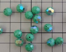画像2: ヴィンテージ/スワロフスキー/#5000/アップルグリーンオーロラ/8mm(2個) (2)