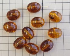 画像2: デッドストック/日本//プラスチック/アンバーオーバル/約20×16mm(1個) (2)