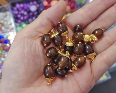 画像3: ヴィンテージビーズ使用どんぐりチャーム（1個） (3)