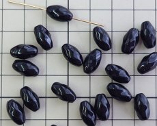 画像2: チェコガラスビーズ/ツイストオーバル/ジェットブラック/約12×6mm（2個） (2)