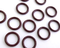 画像1: ヴィンテージ/日本/プラスチック/リングパーツ/チョコブラウン(2個） (1)