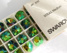 画像2: ヴィンテージ/スワロフスキー/Art.6202/ヴィトレイルミディアム/18×17.5mm(1個) (2)