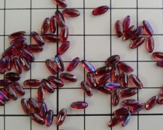 画像2: ヴィンテージ/ガラスストーン/バーガンディ/約6×3mm(1個) (2)