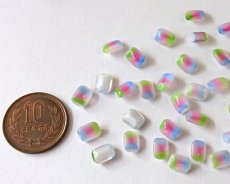 画像2: ヴィンテージ/ドイツ/ガラス/パステルアイリス/約8×6mm(1個) (2)