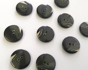 画像1: デッドストック/日本/プラスチックボタン/ラメライン/ブラック/18mm(1個)