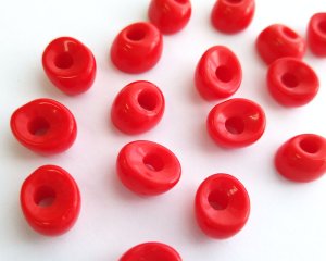 画像1: デッドストック/チェコガラスビーズ/ナノ/オペークレッド/約5×10mm（4個）