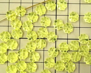 画像2: チェコガラスビーズ/パフフラワー/ウラニウムイエロー（6個）