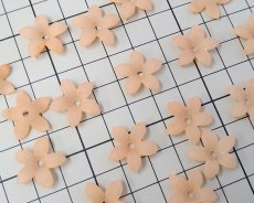 画像2: ヴィンテージ/ドイツ/プラスチック/フラワー215/フロストオレンジ（2個） (2)