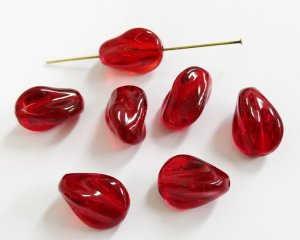 画像1: ヴィンテージ/ドイツ/プラスチック/バロック/クリアレッド(2個)