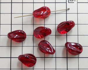 画像2: ヴィンテージ/ドイツ/プラスチック/バロック/クリアレッド(2個)