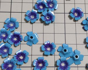 画像2: ヴィンテージ/エナメル加工メタルフラワーパーツ/５弁花(1個)