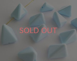 画像1: ヴィンテージ/ドイツ/プラスチック/トライアングル/ペールブルー(1個)