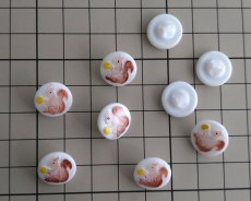 画像2: ヴィンテージ/チェコ/ガラスボタン/りす/約14mm(1個） (2)