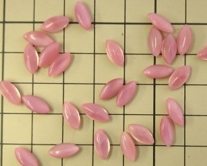 画像2: ヴィンテージ/ドイツ/ナベット/ピンクムーン/10×5mm(2個)