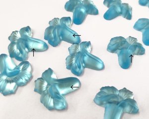 画像3: ns215/ヴィンテージ/ドイツ/ガラスカボション/トランペットフラワー/フロストブルー（1個）