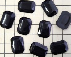 画像2: ヴィンテージ/ドイツ/プラスチックカボション/オクタゴンブラック/約18×13m(1個） (2)