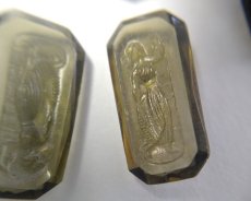 画像3: ns219/ヴィンテージ/ドイツ/ガラスストーンレリーフ/オクタゴン/グレイ/約16×8mm(1個) (3)