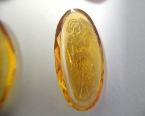画像2: ns224/ヴィンテージ/ドイツ/ガラスストーンレリーフ/オーバル/トパーズ/約18×9mm(1個)