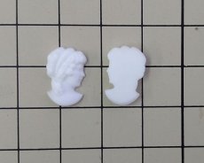 画像2: ns229/ヴィンテージ/ドイツ/ガラスカボション/カメオパーツG/ホワイト/約14×10mm（1個） (2)