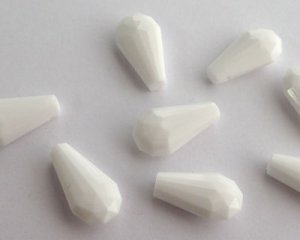 画像1: ヴィンテージ/ドイツ/プラスチック/ホワイトカットラウンド/約18×10mm(2個）