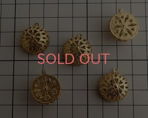 画像2: デッドストック/ブラス/USA/レースドームチャーム（2個）