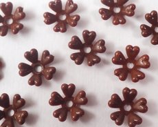 画像1: ヴィンテージ/ドイツ/プラスチック/フラワーas01/チョコ（2個） (1)