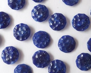 画像1: プラスチックビーズ/バンピーコイン/ブルー/約23mm(2個)
