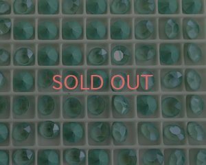 画像1: オーストリア製クリスタルガラス/#1088/ミントグリーン /29ss(4個)