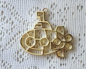 画像1: レジン用カラワク/潜水艦/ゴールド/売り切りSALE 80%OFF(1個)