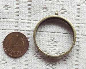 画像2: レジン用ラウンド空枠/38mm/金古美(1個)