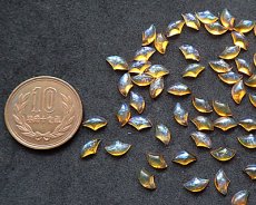画像3: ヴィンテージ/ガラス/ドラゴンズブレス/ファン/約8×5mm(1個) (3)