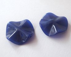 画像1: プラスチックビーズ/ラージウェーブ/ネイビーマーブル(2個) (1)