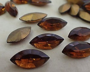 画像2: ヴィンテージ/チェコ/スモークドトパーズ/ナベット/15×7mm(2個)