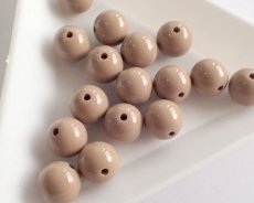 画像1: 日本製/アクリル塗装/ラウンド/赤茶/約8mm(2個） (1)