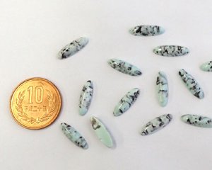 画像2: ヴィンテージ/ガラスカボション/ライトターコイズ/約16×5mm(1個)