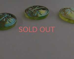 画像2: チェコ/ウランガラスカボション/とんぼ/オーロラ/18mm(1個)