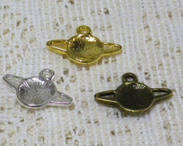 画像2: /メタルチャーム/土星(3個)/売り切りSALE (2)