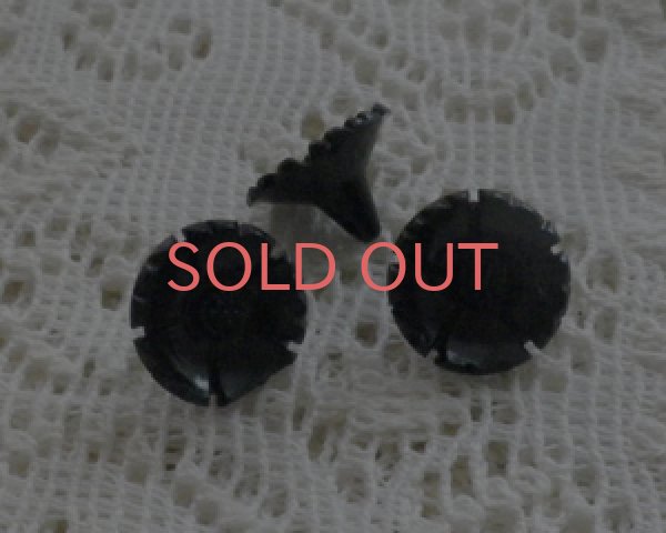 画像2: ヴィンテージ/ドイツ/プラスティック/ブラックフラワードロップ(3個) (2)