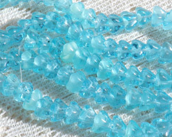 画像1: チェコ/蓄光ビーズ/ベルフラワー/アクア(4個) (1)