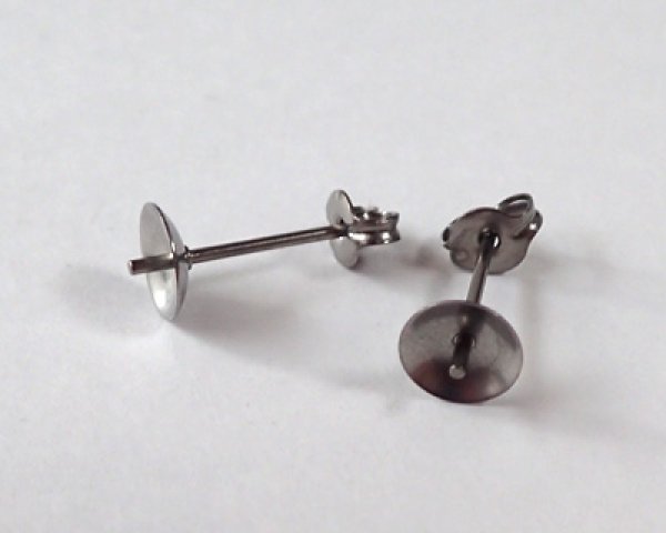 画像1: アメリカ製チタン&ステンレスピアス/芯立て6mm(1ペア) (1)